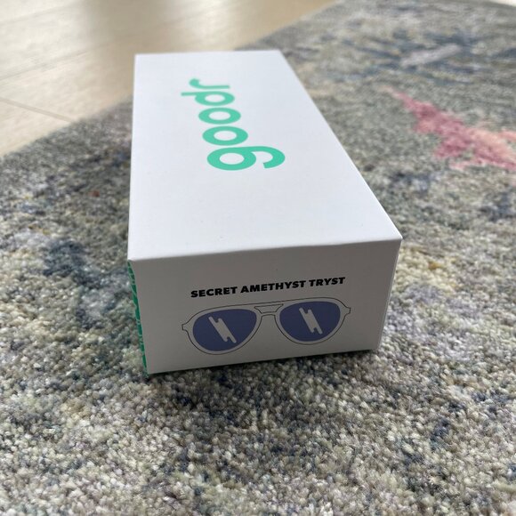 goodr clear/purple aviator sunglasses, Secret Amethyst Tryst - Picture 6 of 6